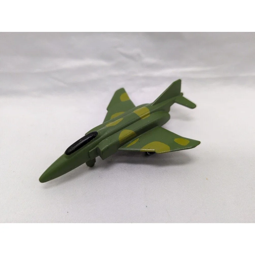 Green Camo Colored Diecast Fighter Plane 3